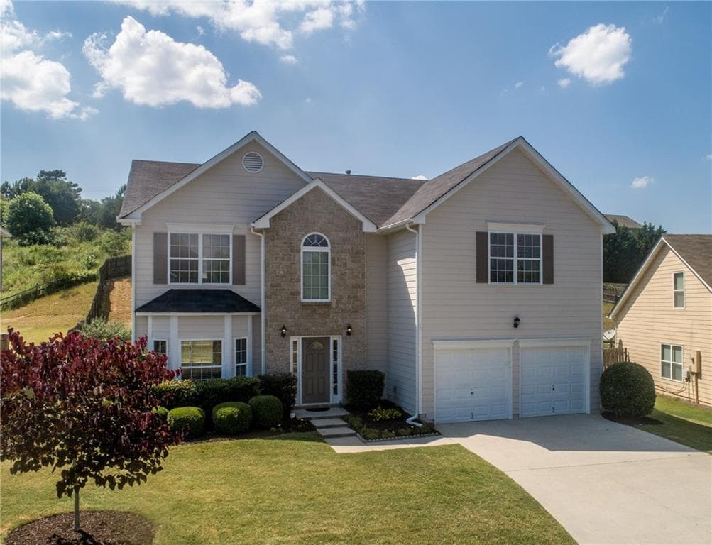 4 bedroom, 3 bathroom, 2,380 sq ft single family residence sold at 415 Fairpointe Place, Suwanee, GA 30024