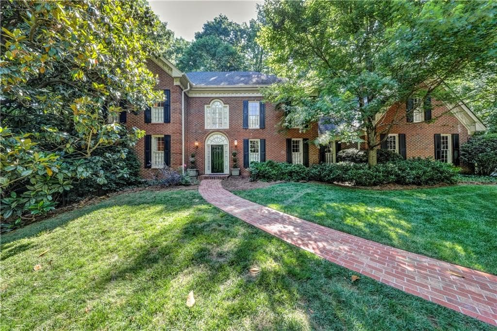6 bedroom, 5 bathroom, 4,498 sq ft single family residence sold at 1270 Wesley Place, Atlanta, GA 30327