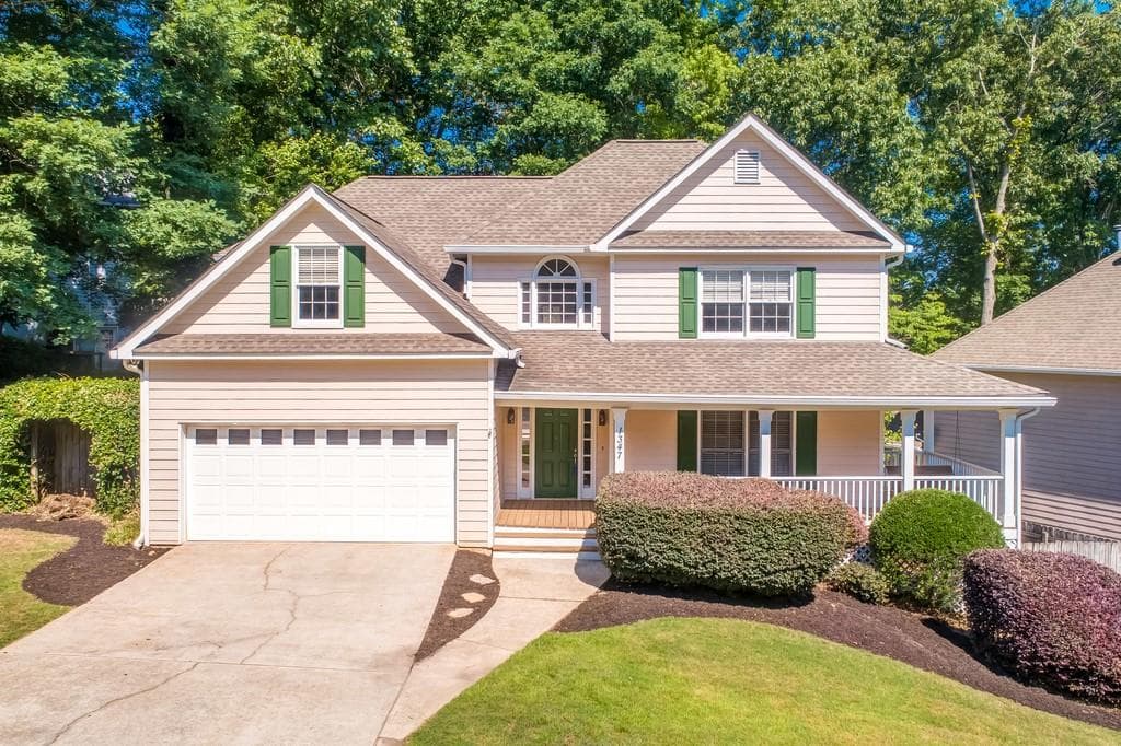 4 bedroom, 3 bathroom, 2,274 sq ft single family residence sold at 1347 Velvet Creek Way, Marietta, GA 30008
