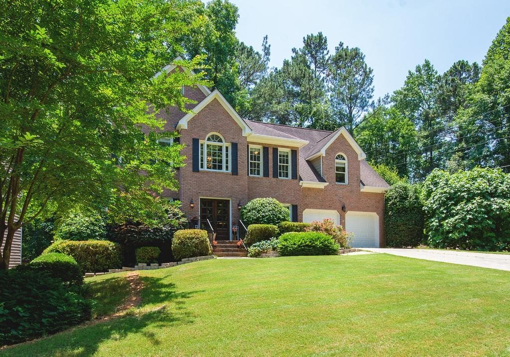 4 bedroom, 3 bathroom, 2,750 sq ft single family residence sold at 3900 GOLFLINKS Drive, Acworth, GA 30101 — photo 1 of 1