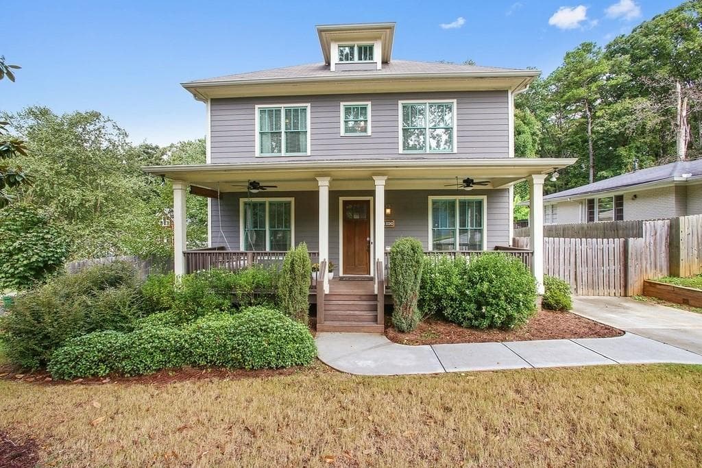 4 bedroom, 3 bathroom, 3,000 sq ft single family residence sold at 1296 Sargent Avenue, Atlanta, GA 30316