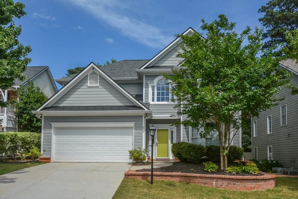 212 Ivy Glen Circle, Avondale Estates, GA 30002 — most recent listing photo