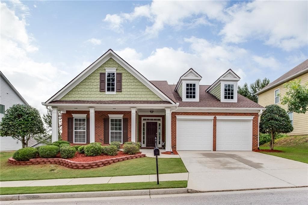 3 bedroom, 2 bathroom, 1,930 sq ft single family residence sold at 3870 Amberleigh Trace, Gainesville, GA 30507