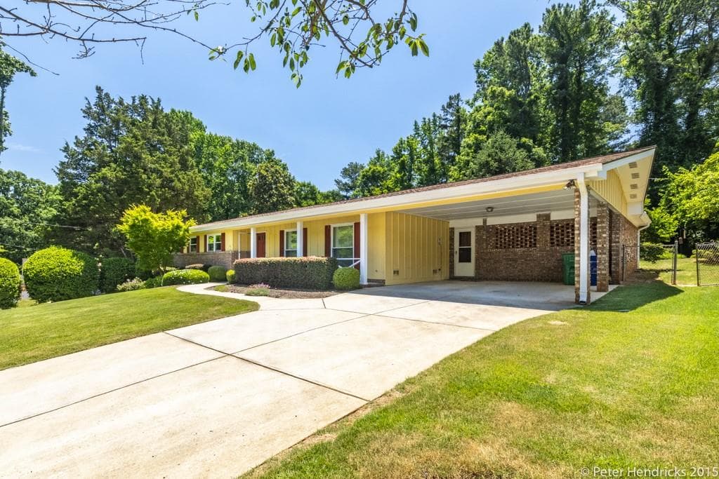 4 bedroom, 2 bathroom, 2,136 sq ft single family residence sold at 4237 Smithsonia Drive, Tucker, GA 30084