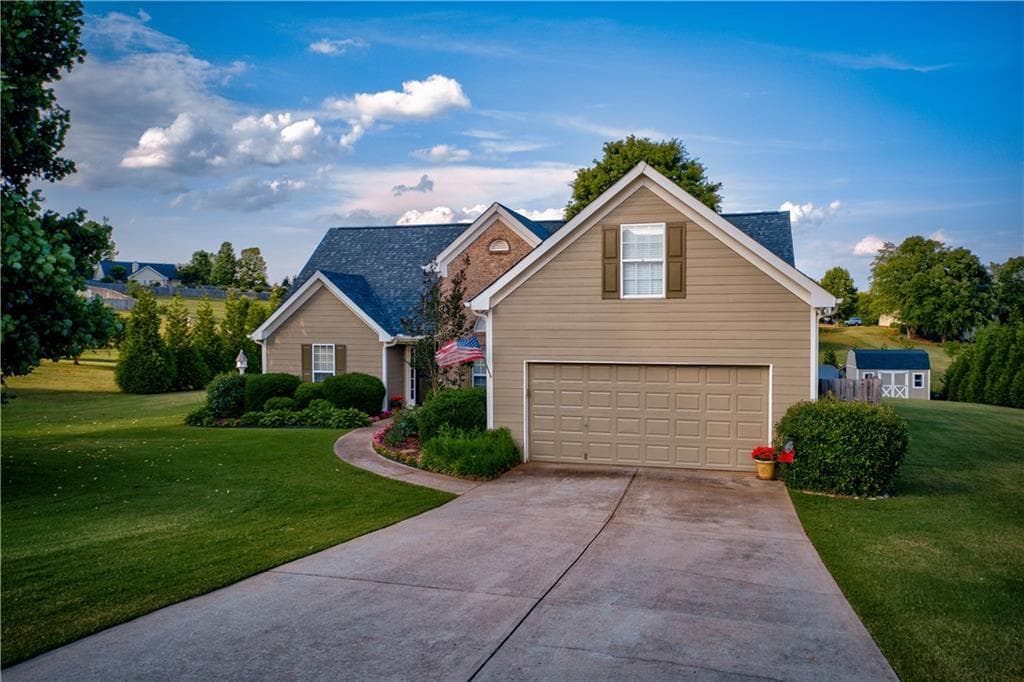 8865 Creekstone Place, Gainesville, GA 30506 — most recent listing photo
