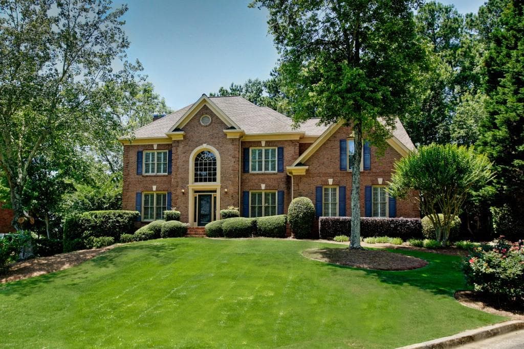 2550 Hamptons Run, Alpharetta, GA 30005 — most recent listing photo