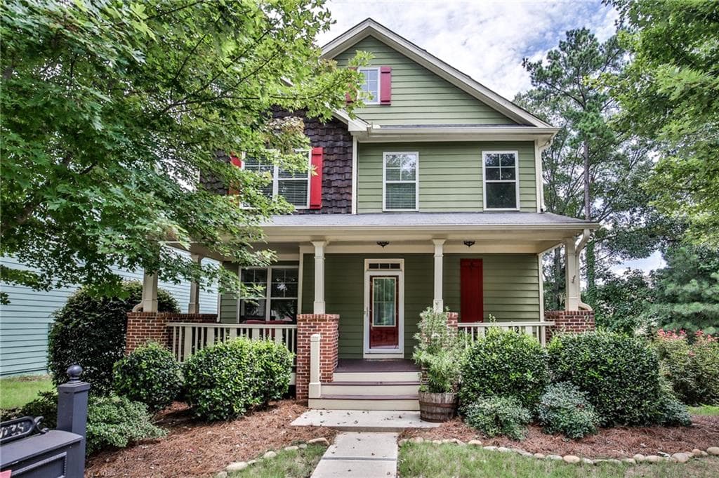 4 bedroom, 4 bathroom, 2,675 sq ft single family residence sold at 3025 Silver Hill Terrace, Atlanta, GA 30316