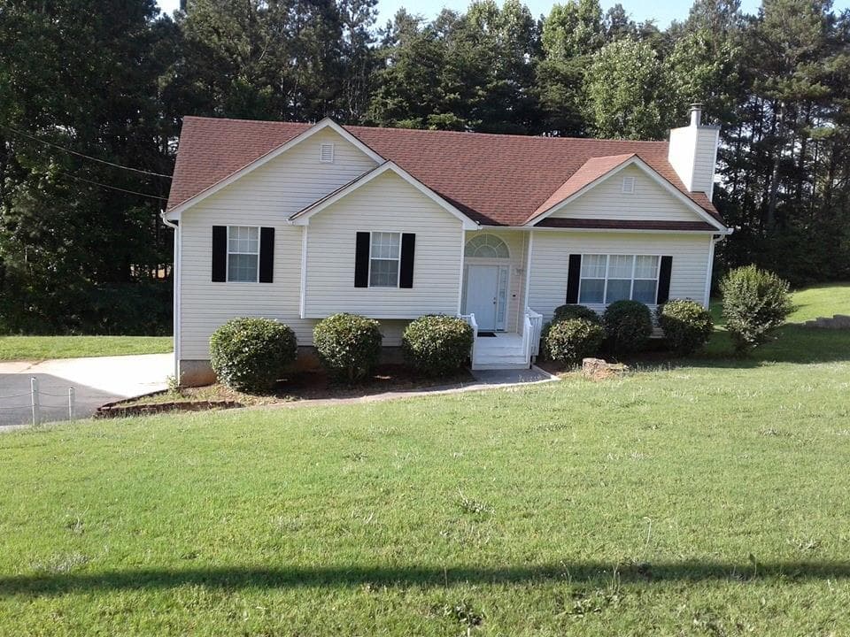 194 Cornell Court, Villa Rica, GA 30180 — most recent listing photo