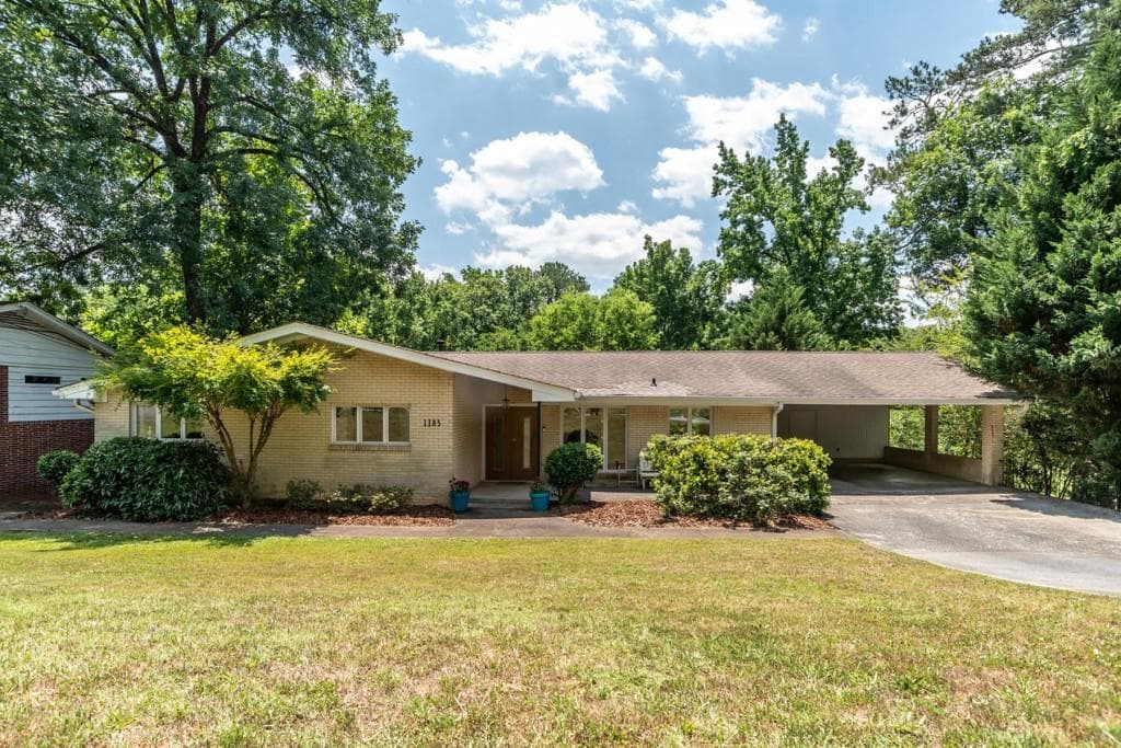 4 bedroom, 3 bathroom, 2,639 sq ft single family residence sold at 1183 Lenox Circle, Atlanta, GA 30306