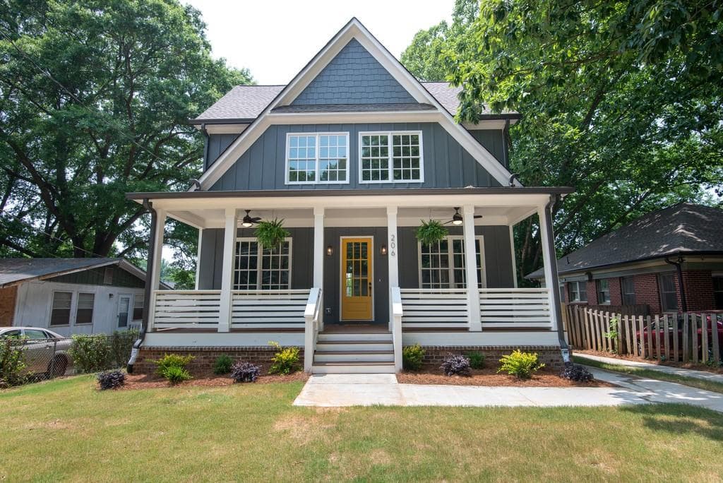 4 bedroom, 5 bathroom, 3,153 sq ft single family residence sold at 206 MURRAY HILL Avenue, Atlanta, GA 30317