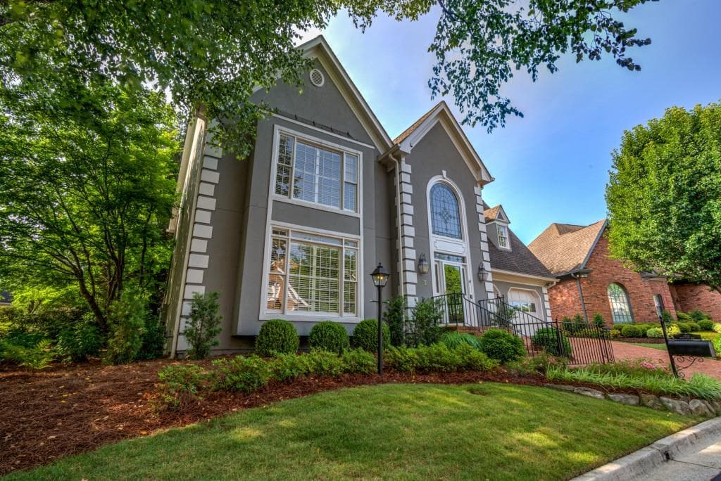 2043 Woodland Way, Dunwoody, GA 30338 — most recent listing photo