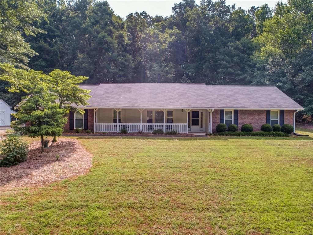 2425 Churchill Downs, Cumming, GA 30041 — most recent listing photo