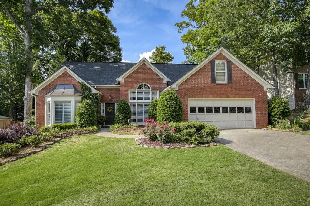 190 Croftwood Court, Johns Creek, GA 30097 — most recent listing photo