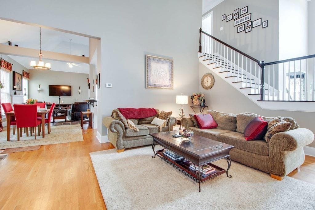 4 bedroom, 3 bathroom, 3,306 sq ft single family residence sold at 1980 FAIRWAY CLOSE Terrace, Lawrenceville, GA 30043