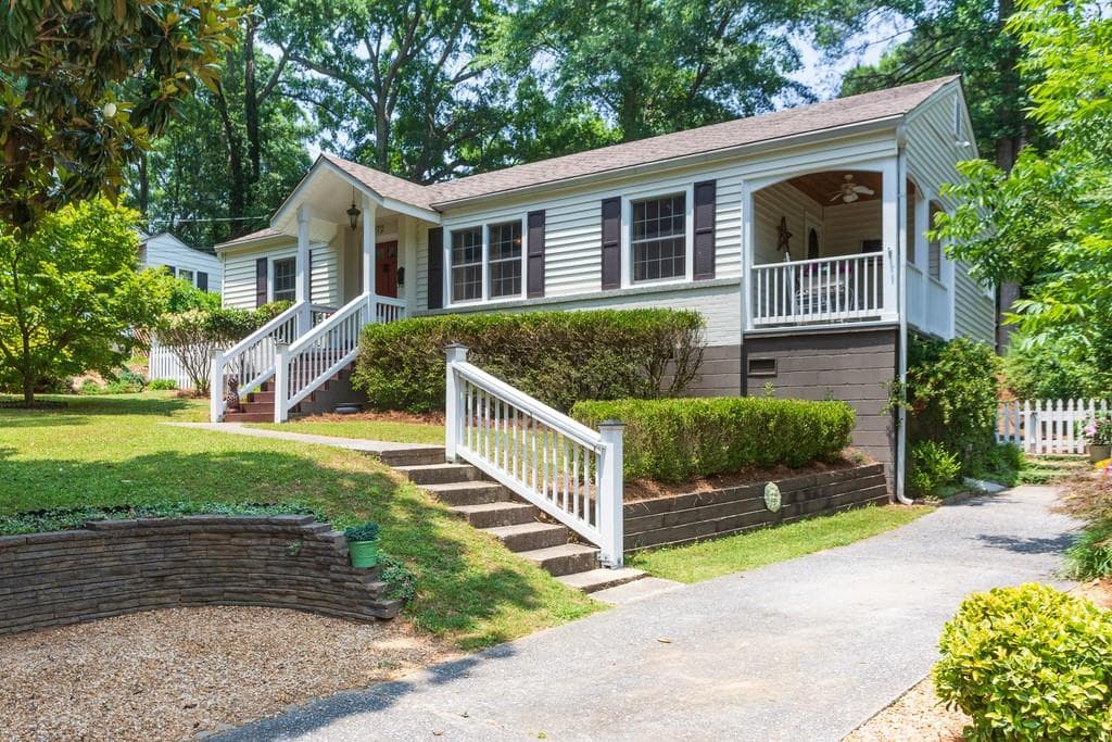272 Maple Avenue, Marietta, GA 30064 — most recent listing photo