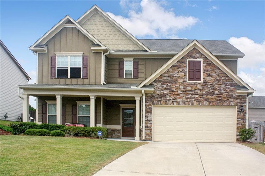 6 bedroom, 4 bathroom, 3,323 sq ft single family residence sold at 6220 Crescent Landing Drive, Cumming, GA 30028