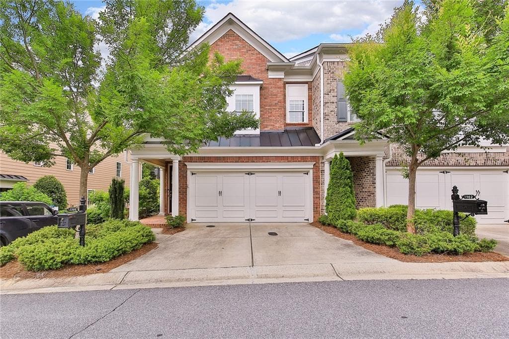 7300 Lowery Oak Drive, Roswell, GA 30075 — most recent listing photo