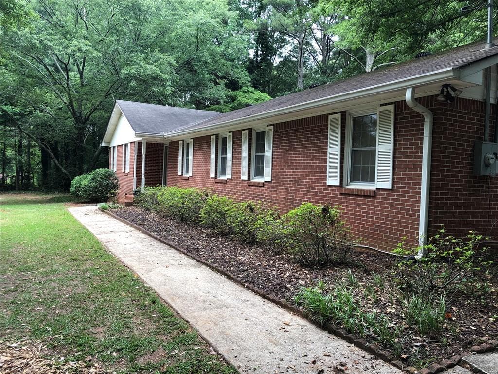 2900 Beechwood Drive, Lithia Springs, GA 30122 — most recent listing photo