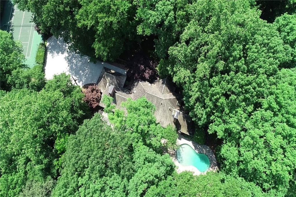 5 bedroom, 5 bathroom, 4,847 sq ft single family residence sold at 4563 Sentinel Post Road, Atlanta, GA 30327