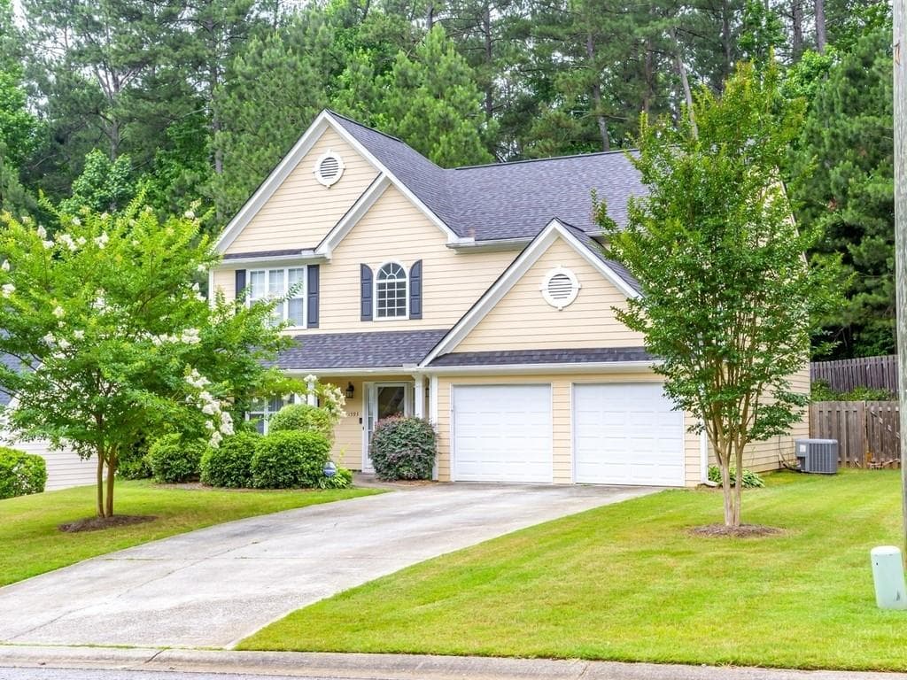 4 bedroom, 3 bathroom, 2,286 sq ft single family residence sold at 1593 WOODMORE Drive, Marietta, GA 30008