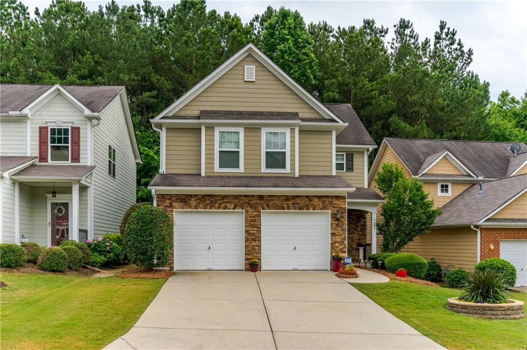 3 bedroom, 3 bathroom, 1,797 sq ft single family residence sold at 241 Brookhaven Court, Acworth, GA 30102