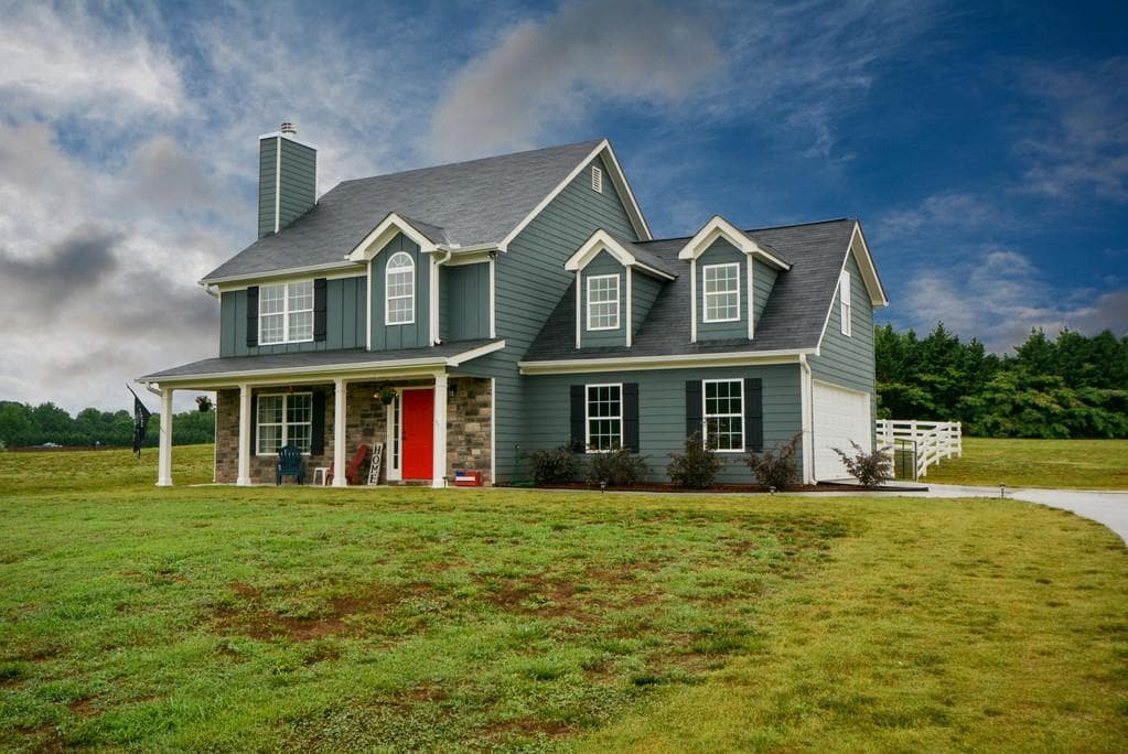 8208 MOUNTAIN GLEN Drive, Clermont, GA 30527 — most recent listing photo