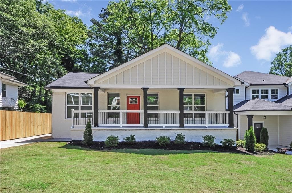 3 bedroom, 4 bathroom, 2,500 sq ft single family residence sold at 1222 Lockwood Drive, Atlanta, GA 30311