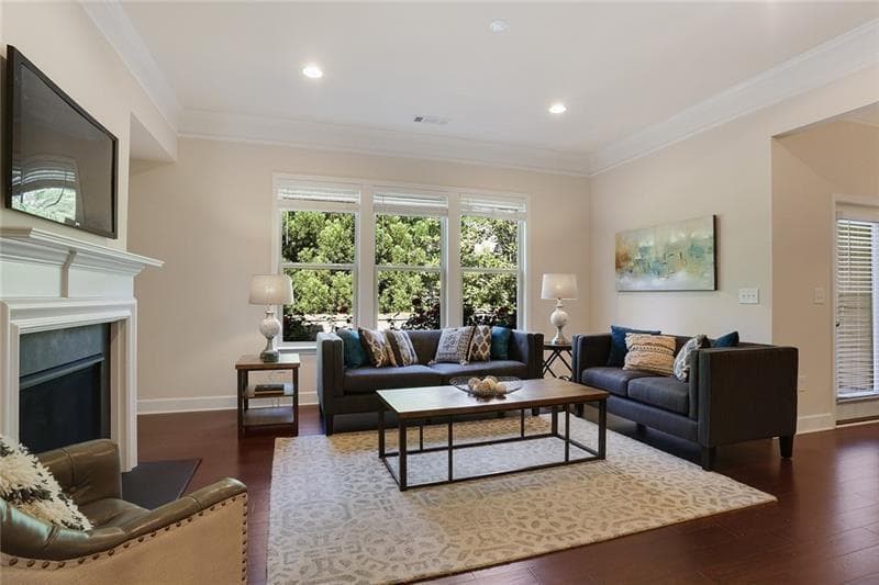 135 Barkley Lane, Sandy Springs, GA 30328 — most recent listing photo