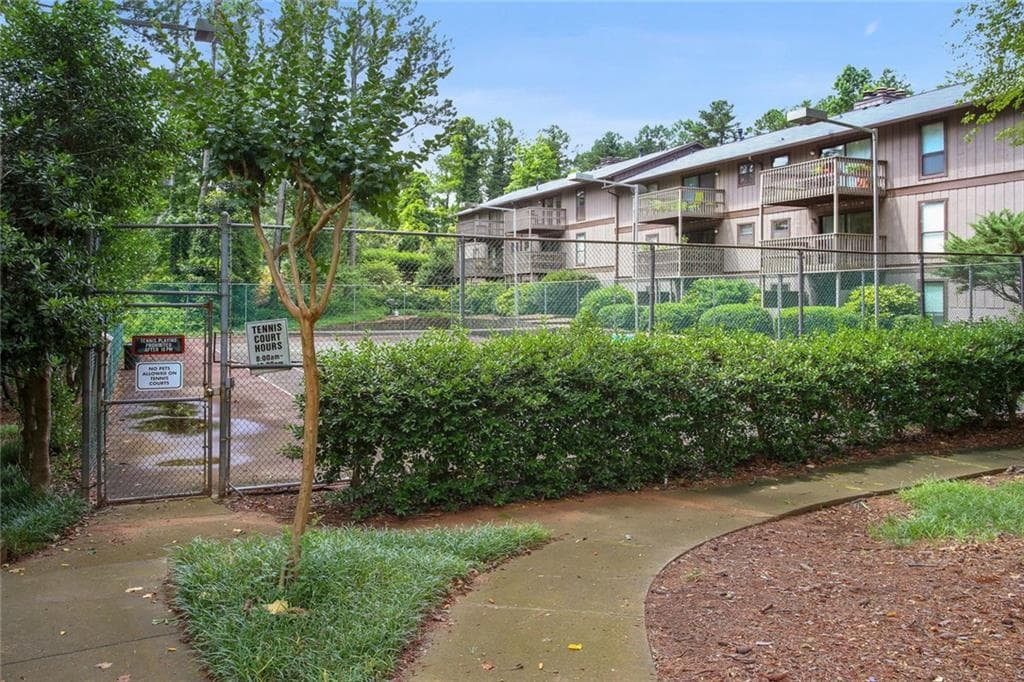 511 Embers Drive 511, Marietta, GA 30067 — most recent listing photo