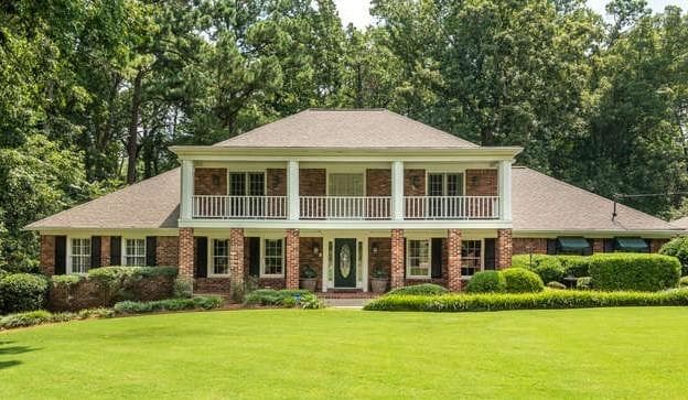 4 bedroom, 5 bathroom single family residence sold at 5651 Bahia Mar Circle, Stone Mountain, GA 30087