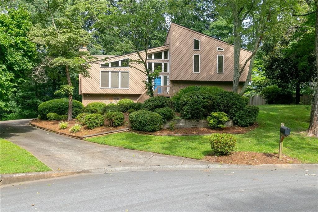 2863 Suffolk Court, Marietta, GA 30062 — most recent listing photo