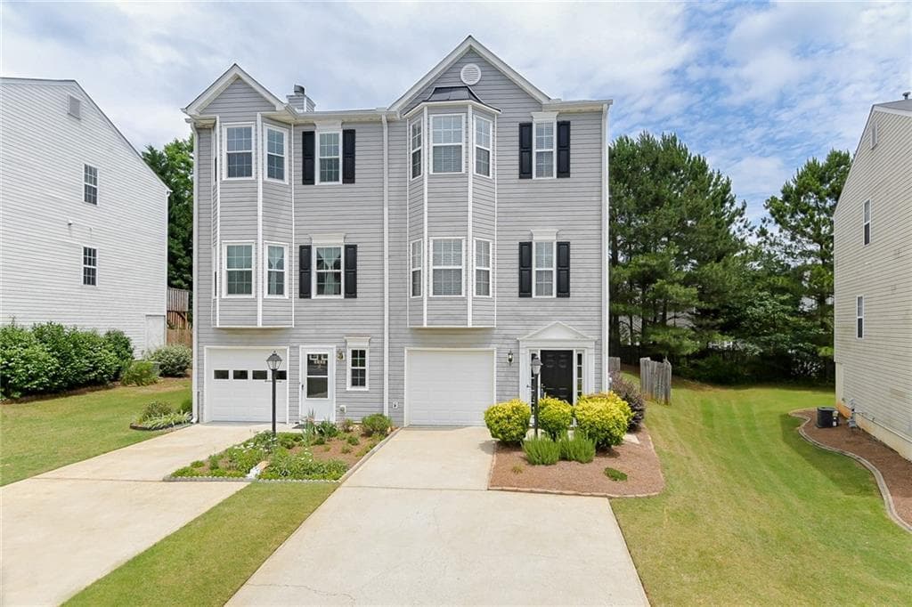 4472 Thorngate Lane, Acworth, GA 30101 — most recent listing photo