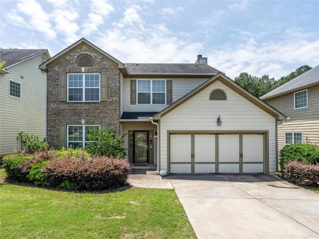 3 bedroom, 3 bathroom, 1,668 sq ft single family residence sold at 5943 Westchase Street, Atlanta, GA 30336