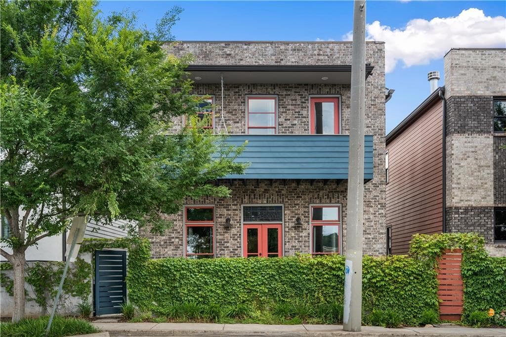 4 bedroom, 4 bathroom, 2,640 sq ft single family residence sold at 386 Bill Kennedy Way, Atlanta, GA 30316