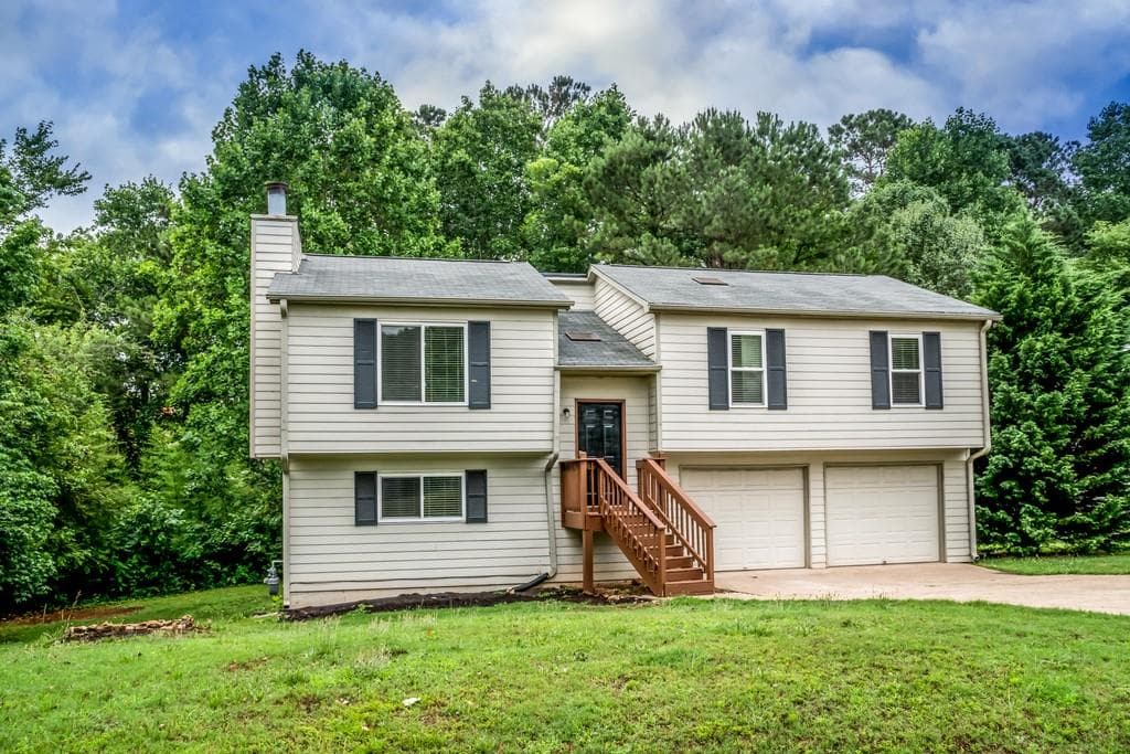 2795 Pine Meadow Drive, Marietta, GA 30066 — most recent listing photo