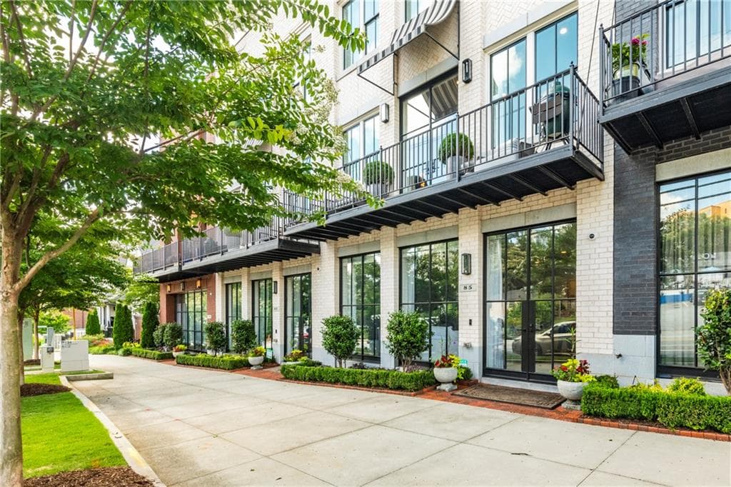 85 E Andrews Drive, Atlanta, GA 30305 — most recent listing photo