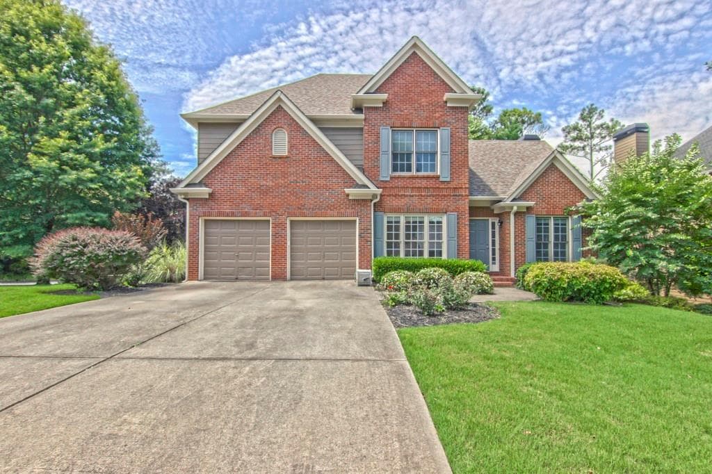 4 bedroom, 4 bathroom, 3,211 sq ft single family residence sold at 511 Chestnut Walk, Canton, GA 30114