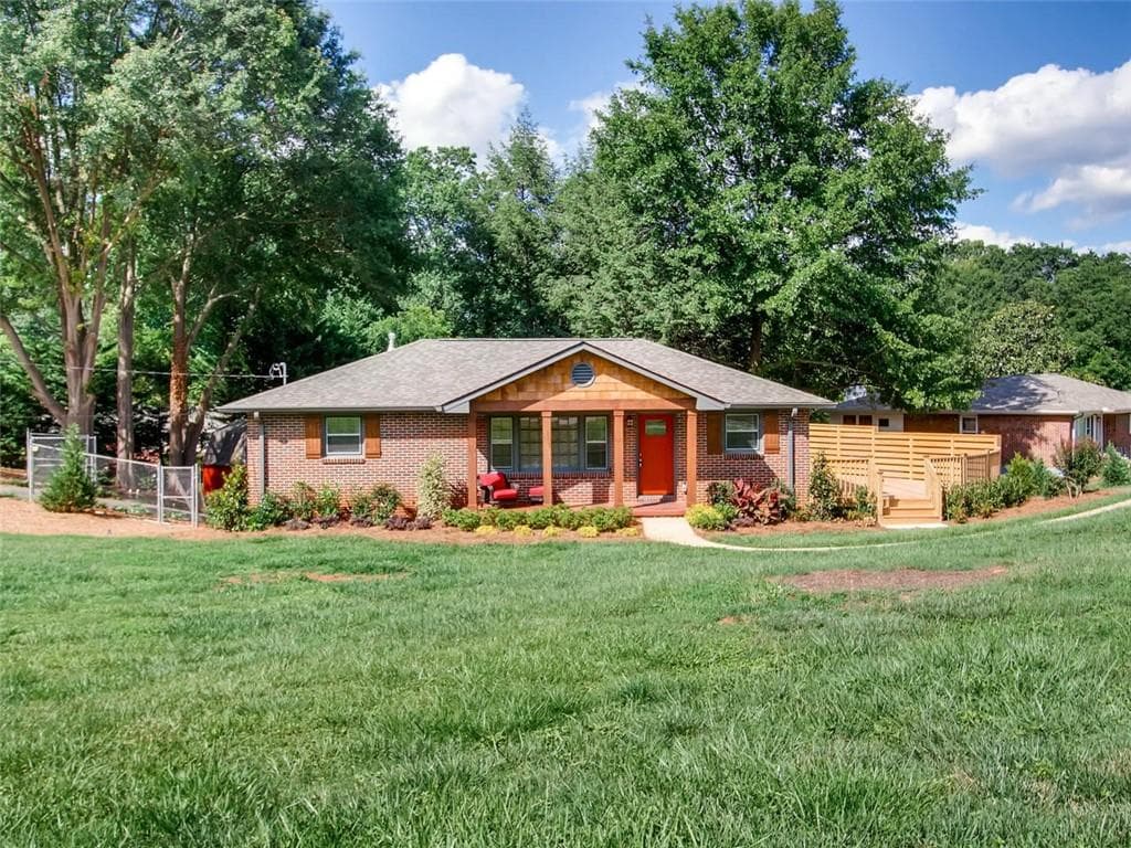 3 bedroom, 2 bathroom, 1,658 sq ft single family residence sold at 487 Thoreau Street, Smyrna, GA 30082