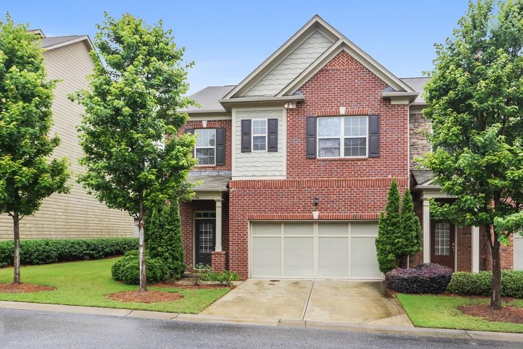 4 bedroom, 4 bathroom, 2,770 sq ft townhouse sold at 5566 High Point Road, Atlanta, GA 30342