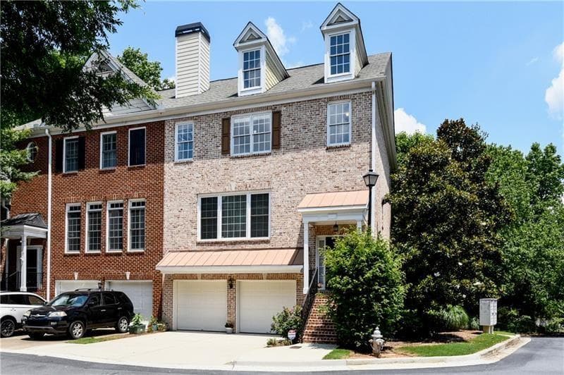 4 bedroom, 4 bathroom, 2,328 sq ft townhouse sold at 10090 Jones Bridge Road 18, Alpharetta, GA 30022