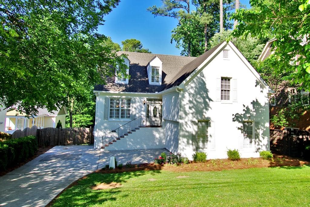 5 bedroom, 5 bathroom, 3,581 sq ft single family residence sold at 1825 Windemere Drive, Atlanta, GA 30324