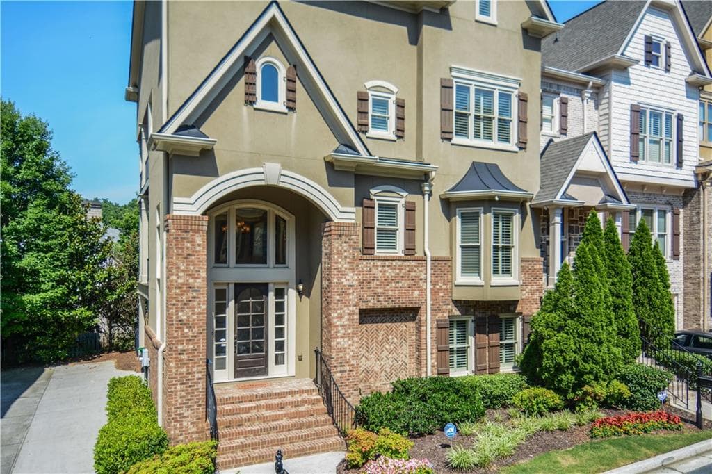 1942 Saxon Valley Circle, Brookhaven, GA 30319 — most recent listing photo