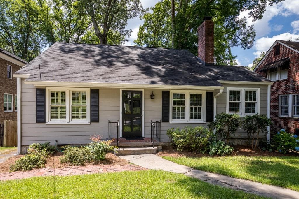 3 bedroom, 1 bathroom, 1,377 sq ft single family residence sold at 249 Lindbergh Drive, Atlanta, GA 30305
