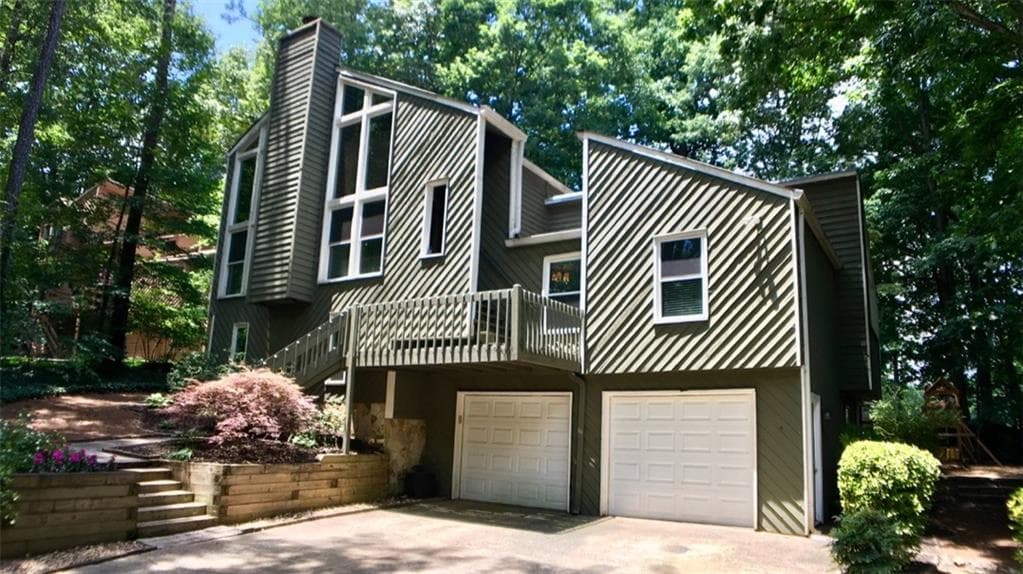 4 bedroom, 3 bathroom, 2,626 sq ft single family residence sold at 3508 Cedar Valley Drive, Smyrna, GA 30080