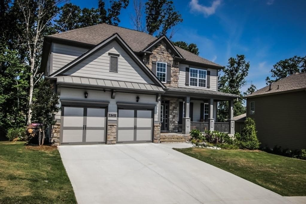 6723 Fox Hollow Court, Flowery Branch, GA 30542 — most recent listing photo
