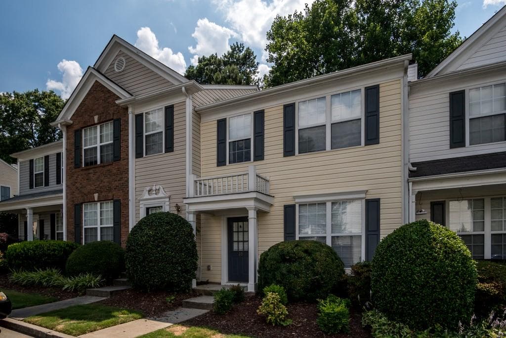 10900 Wittenridge Drive J3, Alpharetta, GA 30022 — most recent listing photo