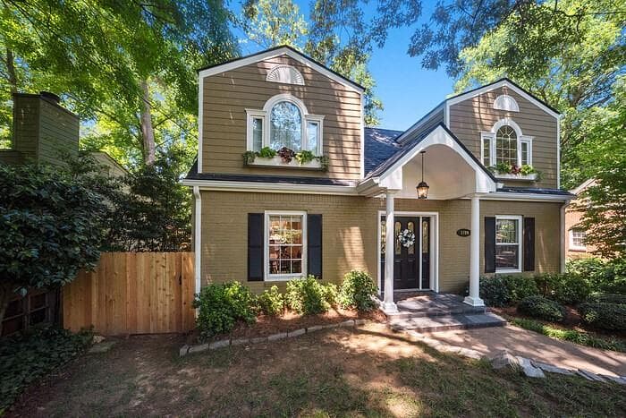 3 bedroom, 3 bathroom, 2,899 sq ft single family residence sold at 1729 Pine Ridge Drive, Atlanta, GA 30324