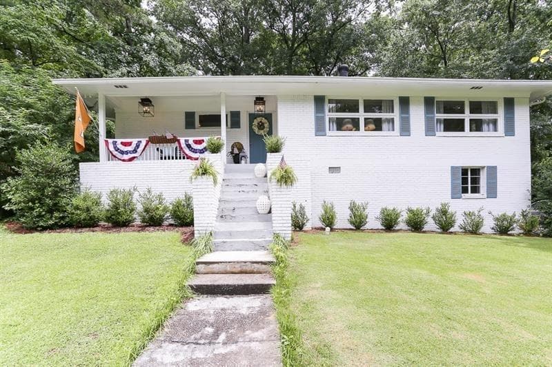 2725 Stonecreek Road, Smyrna, GA 30080 — most recent listing photo