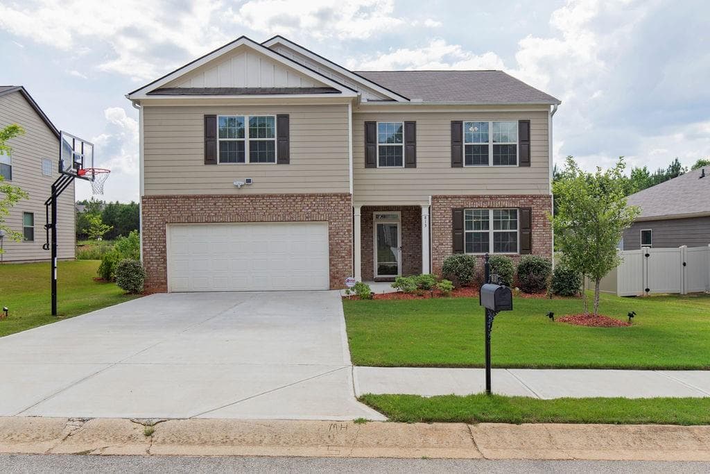813 LAKE CHASE, Fairburn, GA 30213 — most recent listing photo