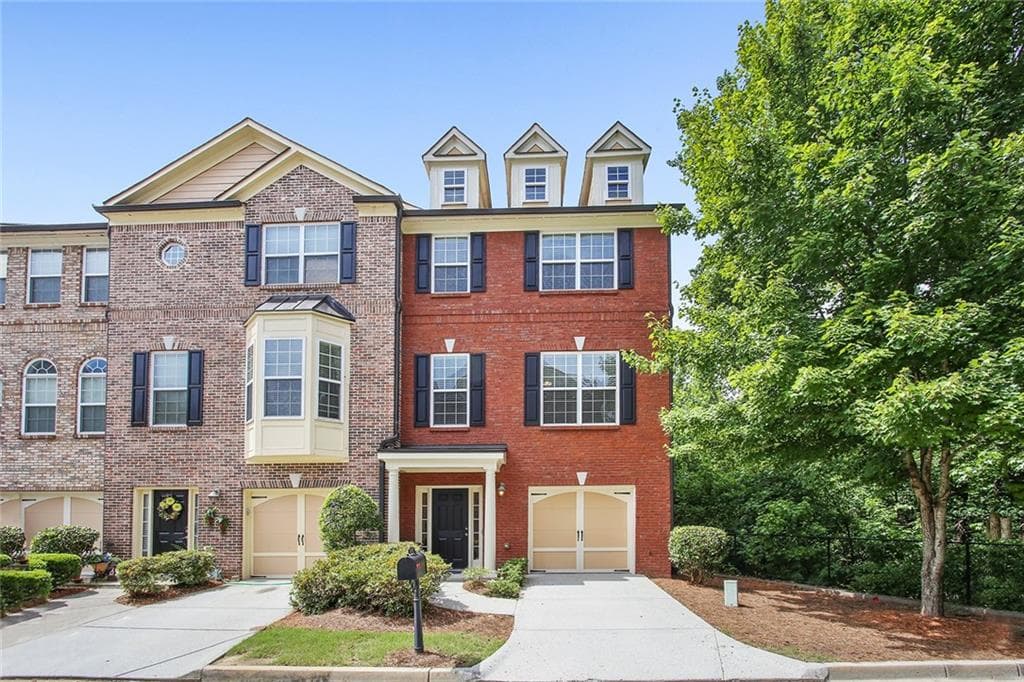 3 bedroom, 4 bathroom, 1,896 sq ft townhouse sold at 1805 Appaloosa Mill Court, Buford, GA 30519